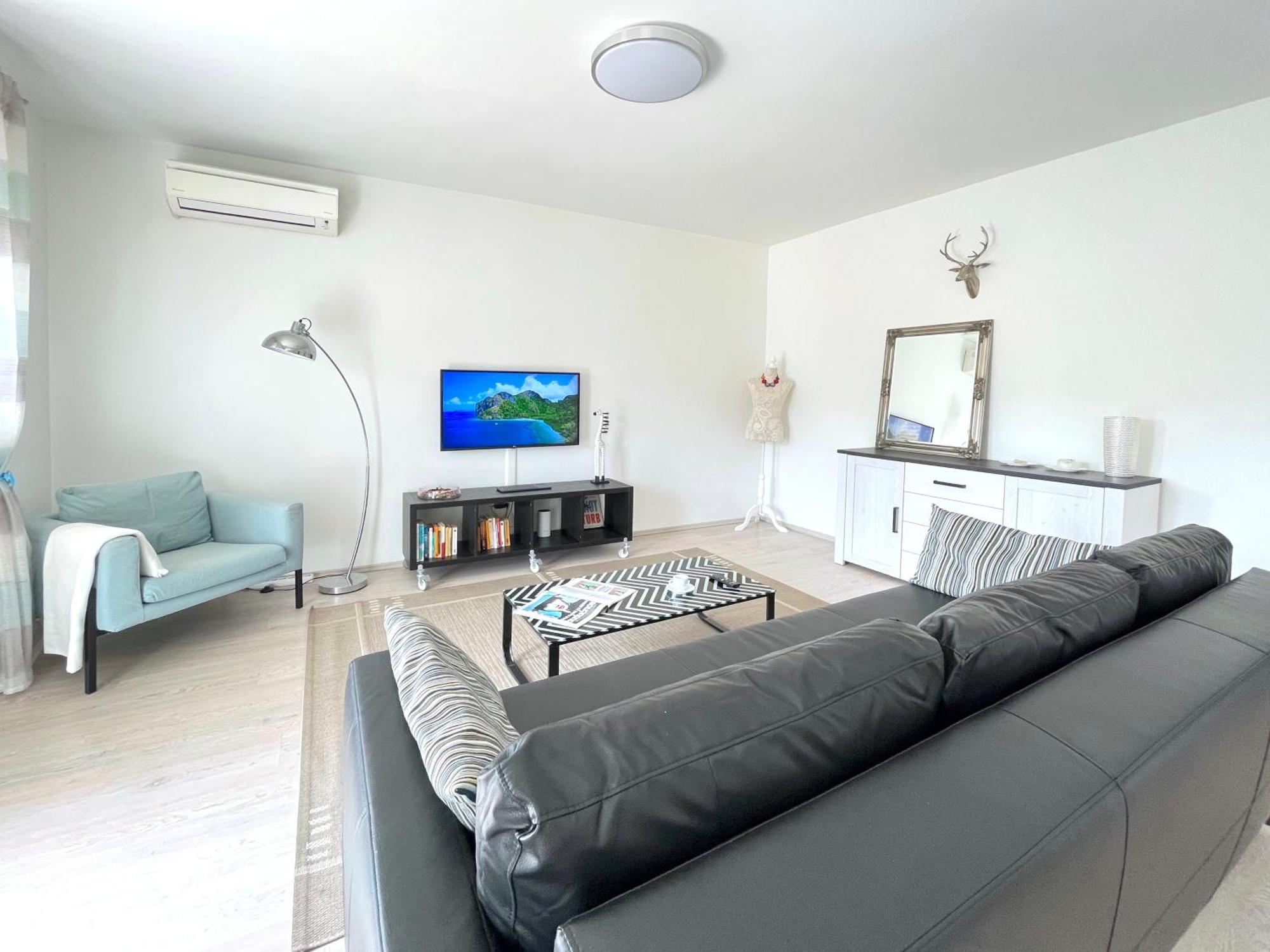 Apartments Sea & Sky Стари Град Экстерьер фото