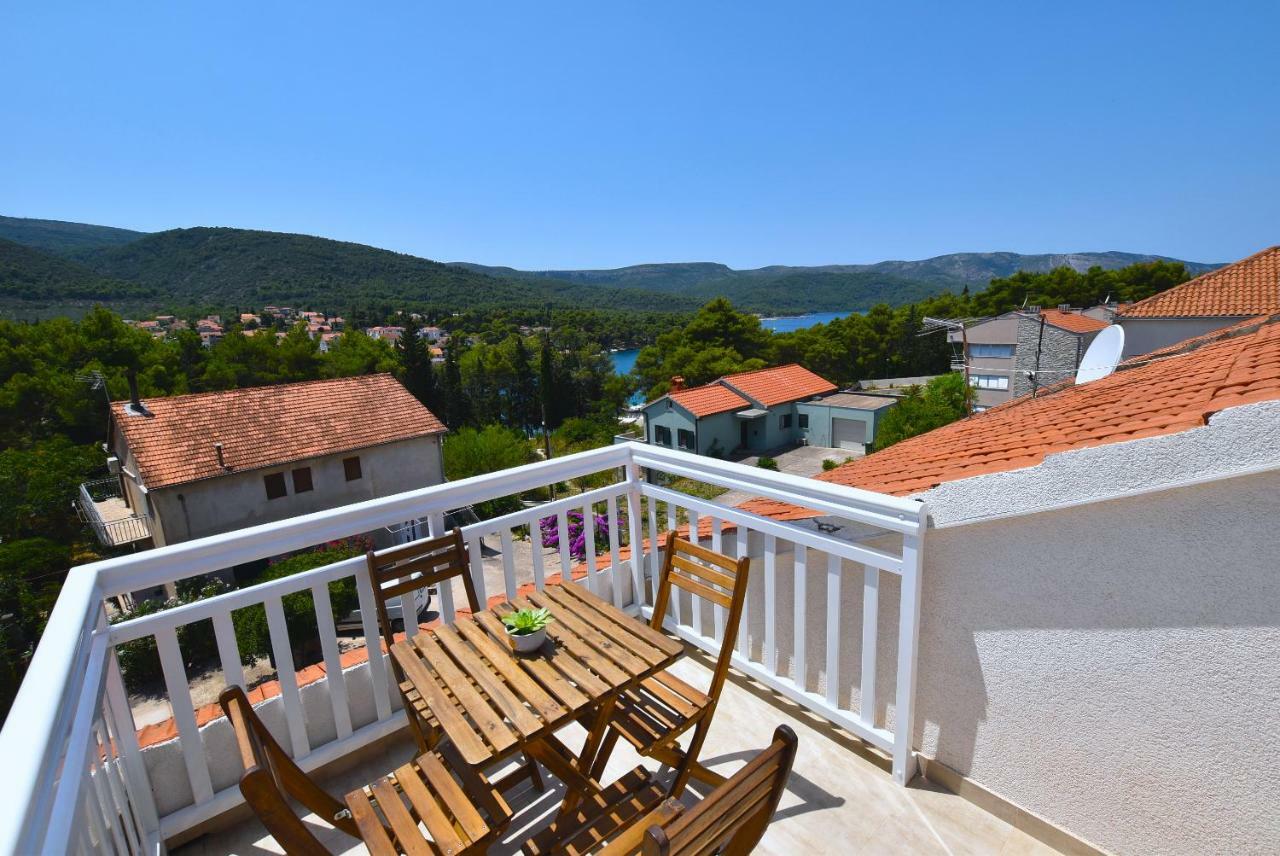 Apartments Sea & Sky Стари Град Экстерьер фото